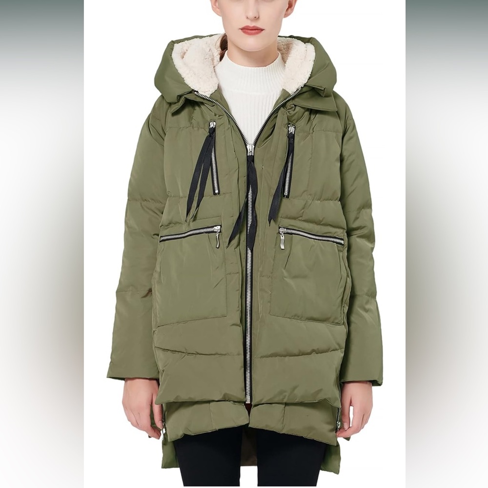 Orolay Women’s Thickened Down Jacket (Size L)